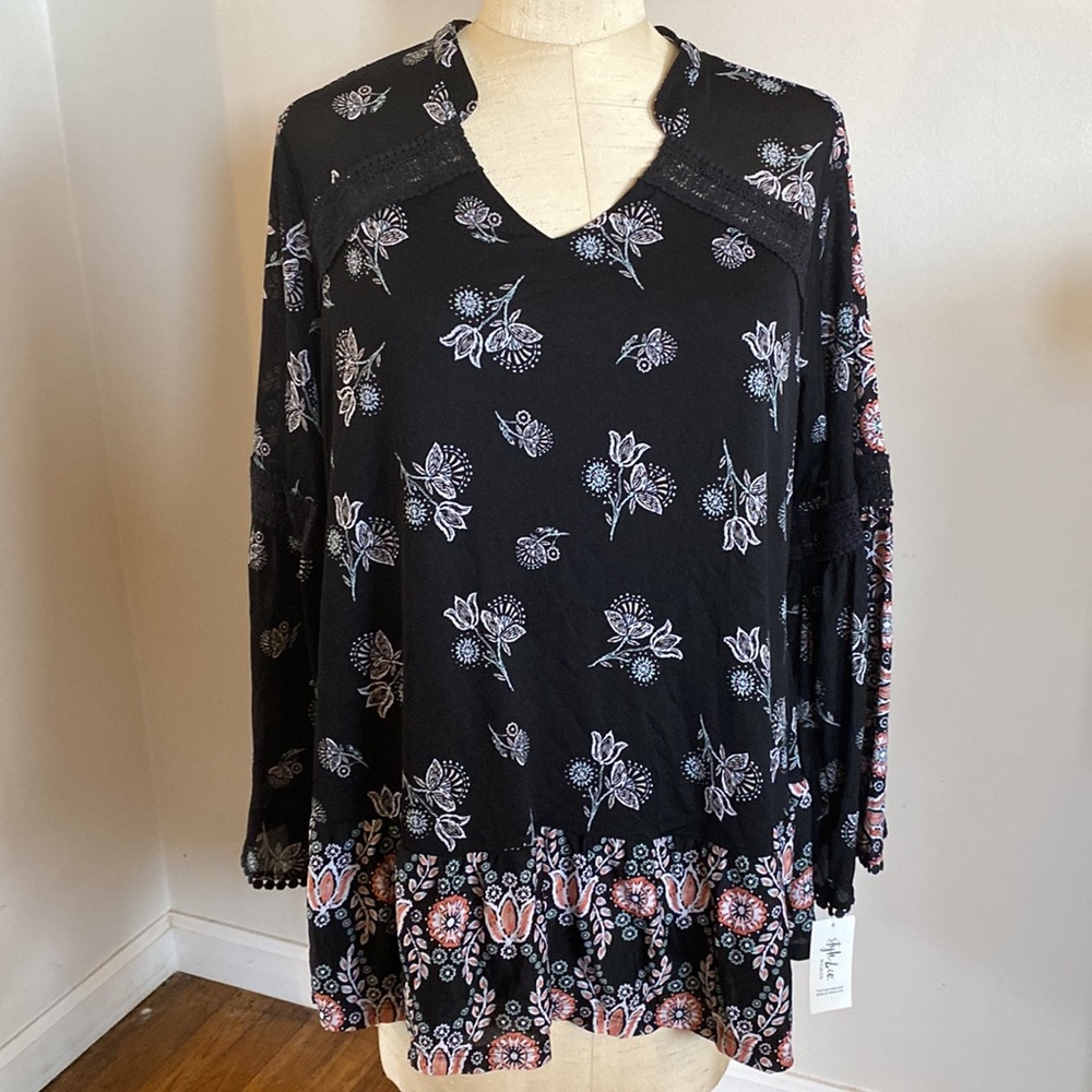 NEW Style & Co. 1X super cute top with adorable sleeves